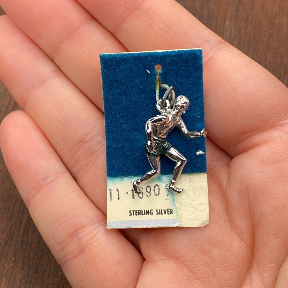 Vintage 925 Sterling Silver Enamel Male Runner Cross Country #5 Pendant Charm